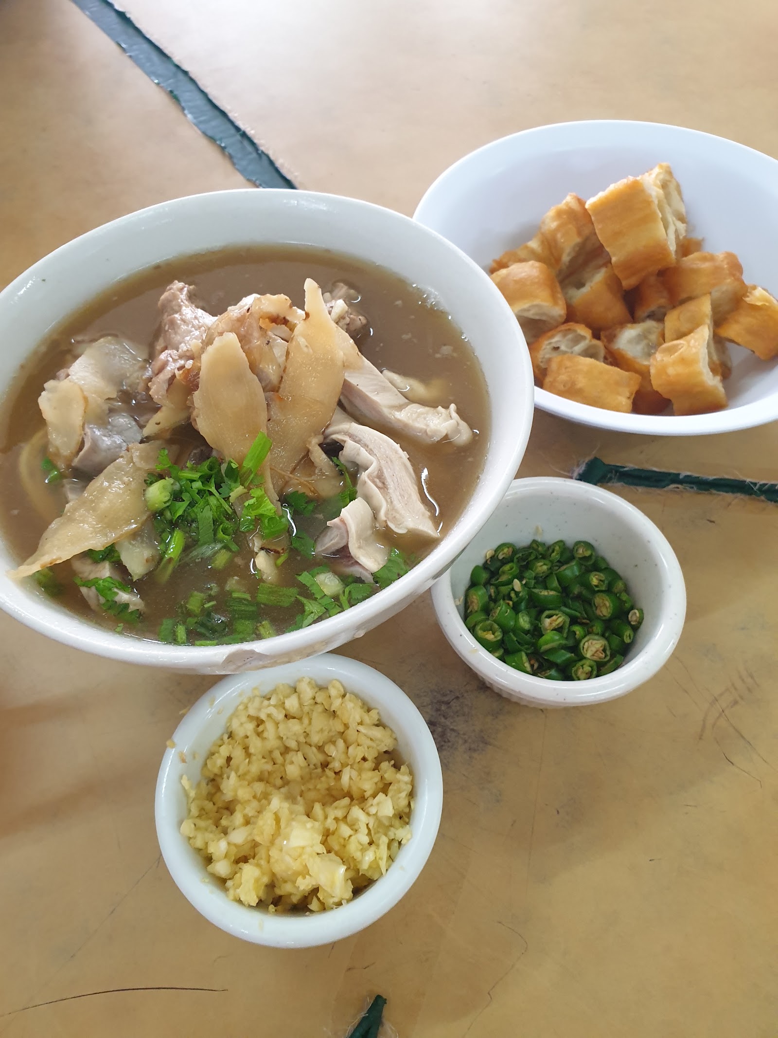 亚华肉骨茶餐室 10
